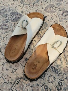 Oker White Leather Crossover Slide Sandals with Oval Silver Buckle